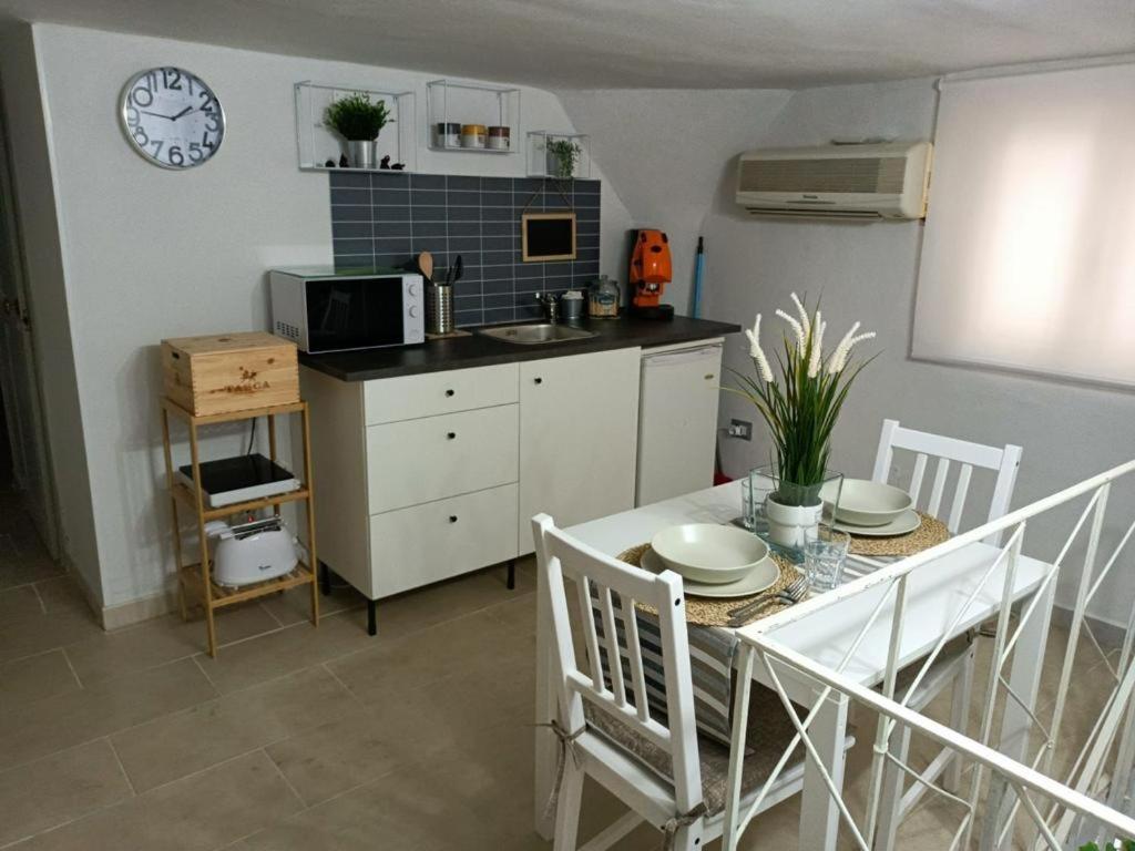 L&L House Apartman Catania-Fontanarossai nemzetközi repülőtér Kültér fotó